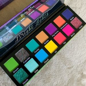 Pinky Rose Bright Lights Eyeshadow Palette BNIB